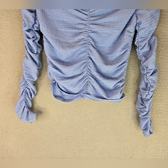 Elodie Womens Top Sz M Purple Ruched Front,Back & Arms. Purple Casual Comfort - Picture 4 of 11